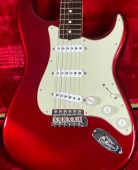 Fender 2021 Traditional II 60s Stratocaster Candy Apple Red
